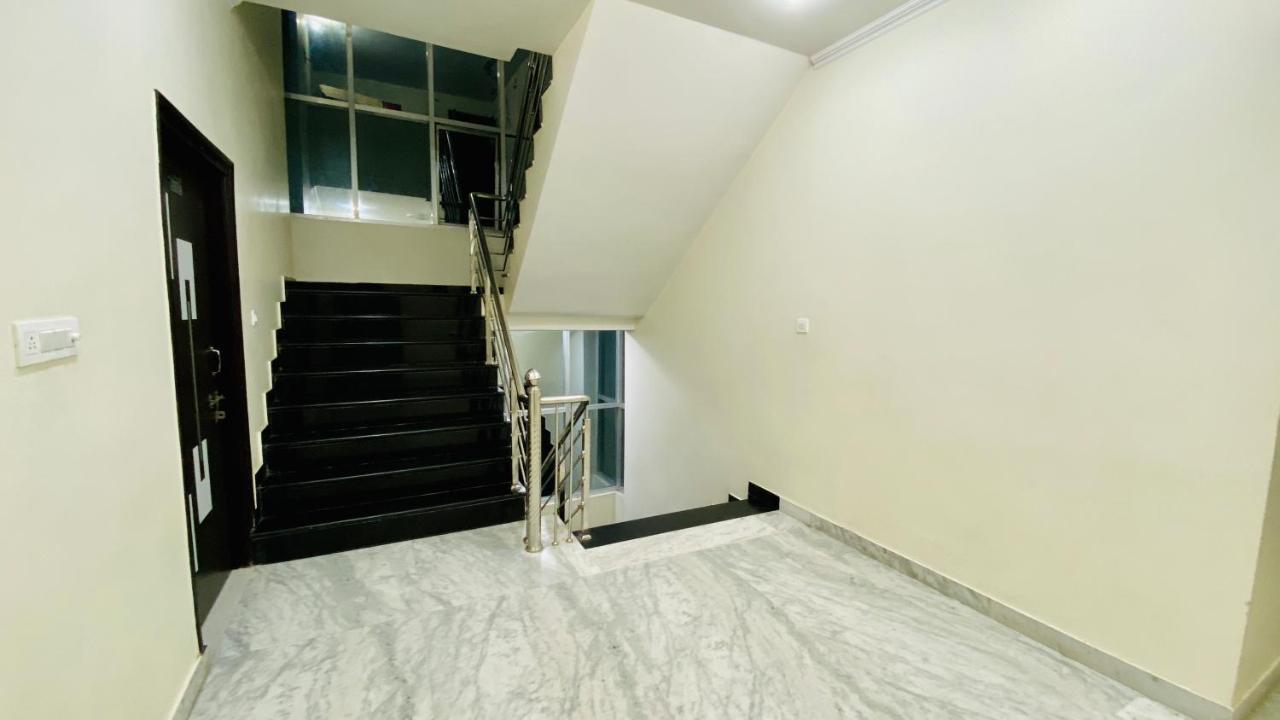 Hotel Pulse Inn Near Railway Station Τζαϊπούρ Εξωτερικό φωτογραφία